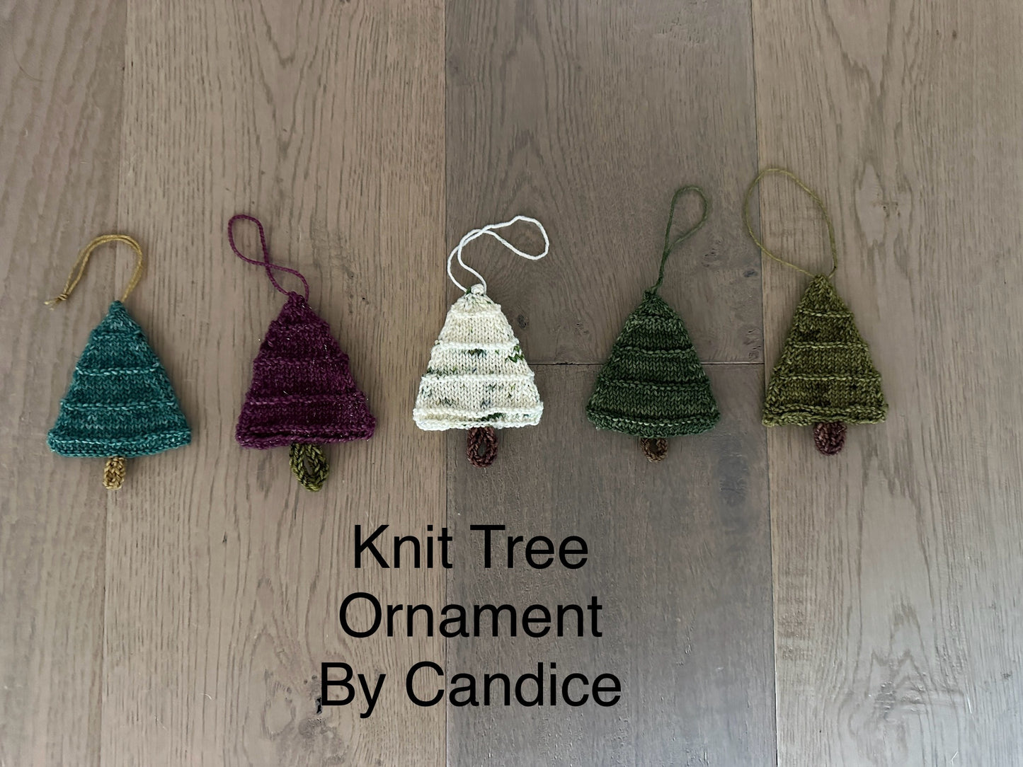 Knit tree ornament - PDF