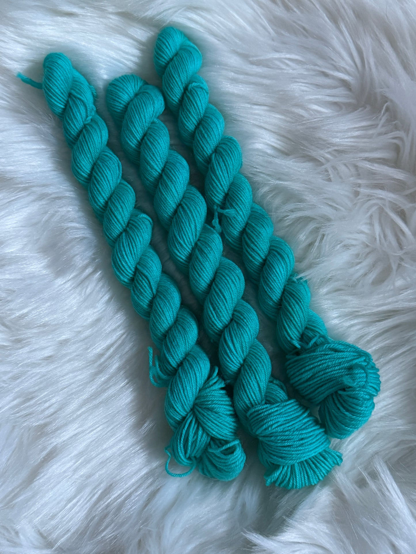 Aqua Tropic (20g Fingering)