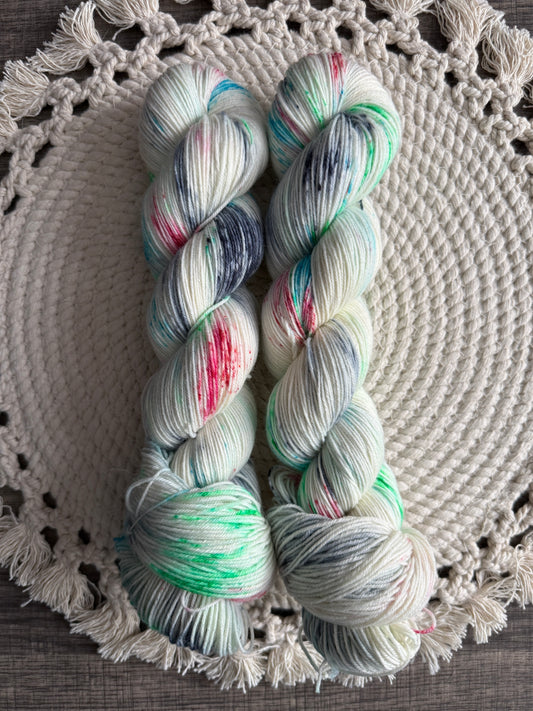 Baby it’s cold outside! (Fingering)