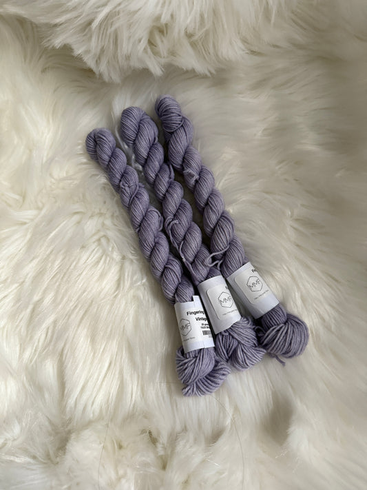 Vintage Violet (20g Fingering)