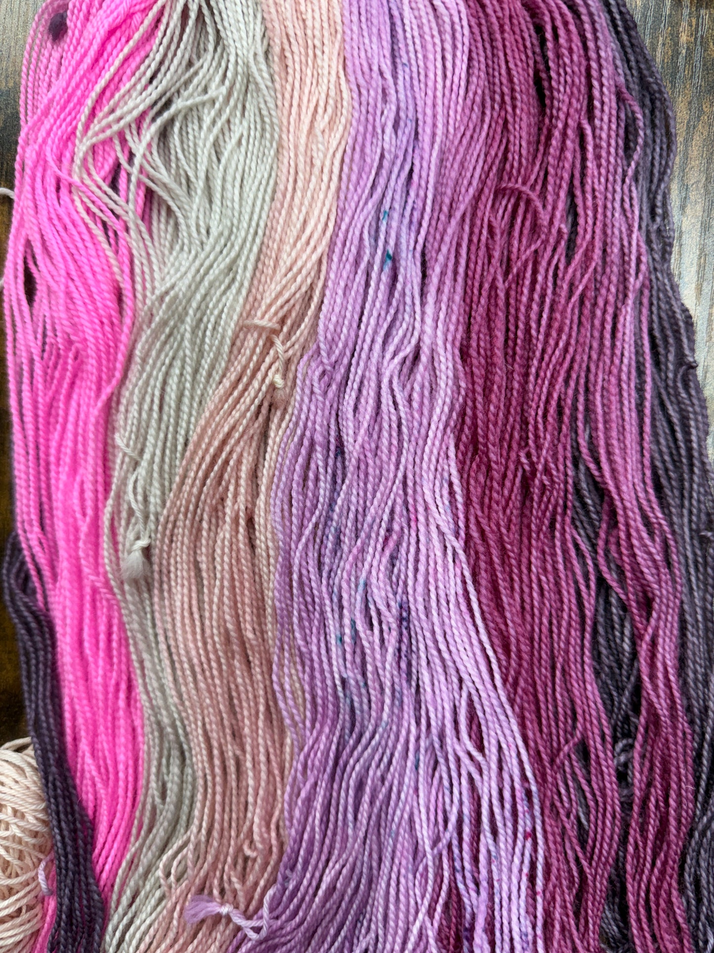 Moonlit Mauve- 50g 6 stripe